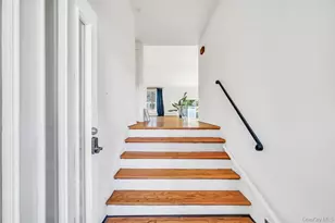 710 Fishermans Rd, Baldwin, NY 11510 - Photo 3