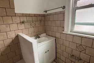 219-06 101st Ave, Queens Village, NY 11429 - Photo 19