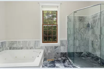 2 Old Hollow Lane, East Hampton, NY 11937 - Photo 17