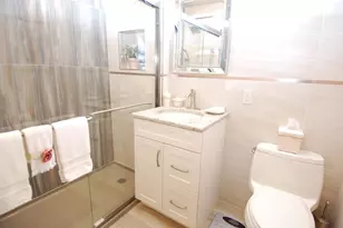 270-10 Grand Central Pkwy, Floral Park, NY 11005 - Photo 11