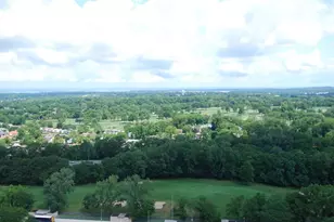 270-10 Grand Central Pkwy, Floral Park, NY 11005 - Photo 17