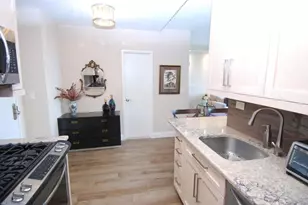 270-10 Grand Central Pkwy, Floral Park, NY 11005 - Photo 9