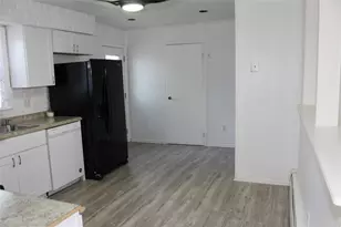 11 Roberts Rd, Shirley, NY 11967 - Photo 17