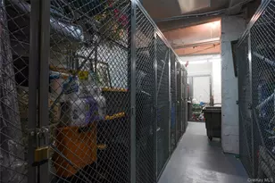 2736 Independence Ave, Bronx, NY 10463 - Photo 17