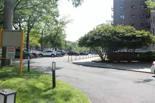 86-70 Francis Lewis Blvd, Queens Village, NY 11427 - Photo 13