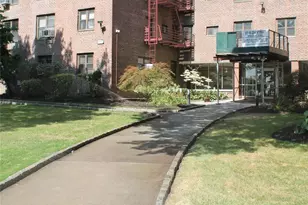 86-70 Francis Lewis Blvd, Queens Village, NY 11427 - Photo 19