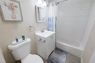 460 Old Town, Port Jefferson, NY 11776 - Photo 13