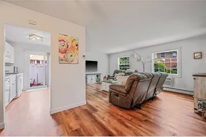 460 Old Town #8H, Port Jefferson, NY 11776 - Photo 3