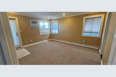 558 Lincoln Boulevard, Long Beach, NY 11561 - Photo 3