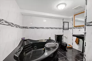 46 Knoll St, Lindenhurst, NY 11757 - Photo 21