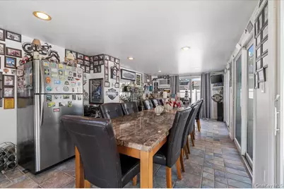 46 Knoll Street, Lindenhurst, NY 11757 - Photo 27