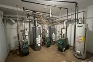 97-17 106th St, Ozone Park, NY 11416 - Photo 17