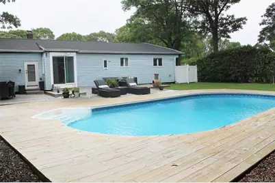 21 Holzman Drive, Hampton Bays, NY 11946 - Photo 17