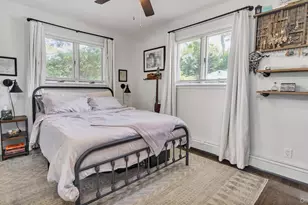 21 Holzman Dr, Hampton Bays, NY 11946 - Photo 9