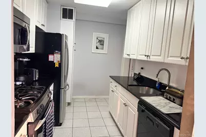 18-15 215 Street #3M, Bayside, NY 11360 - Photo 9
