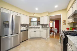 26 Deer Crossing Dr, Fishkill, NY 12524 - Photo 9