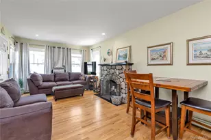 9 Hamilton Ave, Island Park, NY 11558 - Photo 5