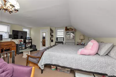 9 Hamilton Avenue, Island Park, NY 11558 - Photo 15