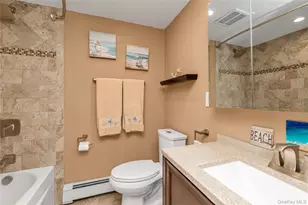 9 Hamilton Ave, Island Park, NY 11558 - Photo 13