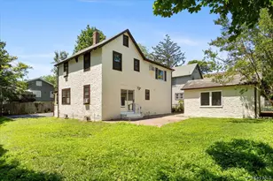 13 Potters Ct, Great Neck, NY 11024 - Photo 25