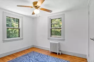 13 Potters Ct, Great Neck, NY 11024 - Photo 17