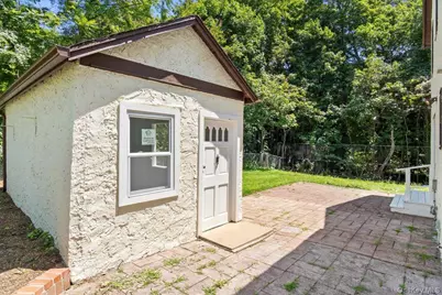 13 Potters Court, Great Neck, NY 11024 - Photo 27