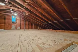 52 North Dr, Manhasset Hills, NY 11040 - Photo 41