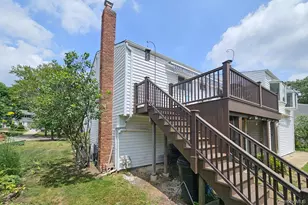 52 North Dr, Manhasset Hills, NY 11040 - Photo 9