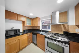 140-22 Beech Ave, Flushing, NY 11355 - Photo 7
