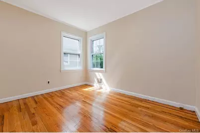 1033 Tulsa Street, Uniondale, NY 11553 - Photo 7