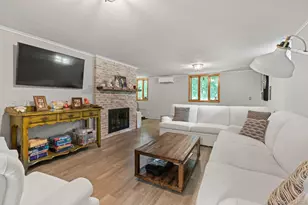 14 Thorman Ln, Huntington, NY 11743 - Photo 19