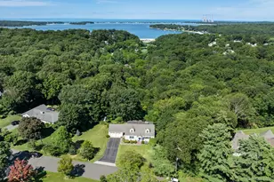 14 Thorman Ln, Huntington, NY 11743 - Photo 27