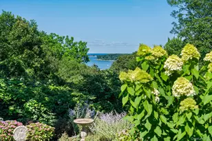 14 Thorman Ln, Huntington, NY 11743 - Photo 3