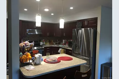 14760 Grand Central Parkway, Jamaica, NY 11435 - Photo 5