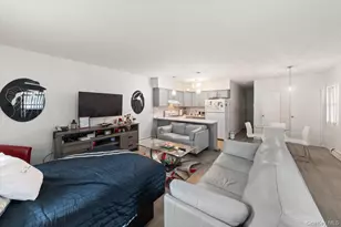 730 Logan Ave, Bronx, NY 10465 - Photo 5