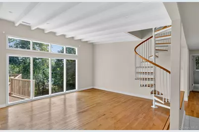 21 Hillside Court, Suffern, NY 10901 - Photo 17