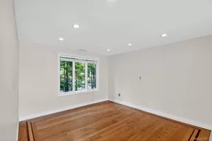 21 Hillside Ct, Suffern, NY 10901 - Photo 25