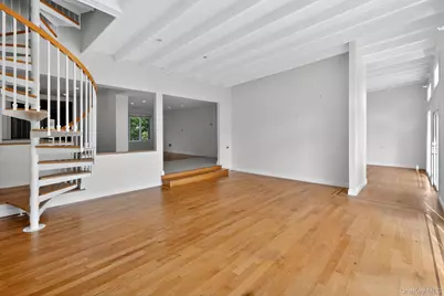 21 Hillside Court, Suffern, NY 10901 - Photo 15