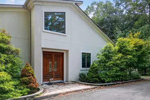 21 Hillside Ct, Suffern, NY 10901 - Photo 5