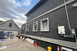 137-07 169, Jamaica, NY 11434 - Photo 3