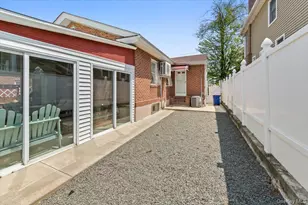 15 Sumner Ave, Yonkers, NY 10704 - Photo 9