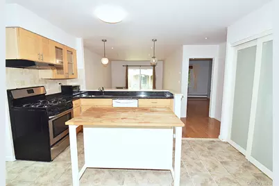 12-36 Estates Lane #49 L, Bayside, NY 11360 - Photo 9