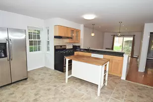 12-36 Estates Ln, Bayside, NY 11360 - Photo 5