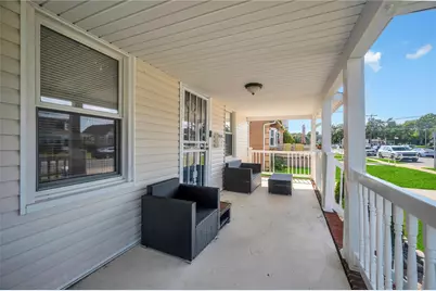 728 Grand Terrace Avenue, Baldwin, NY 11510 - Photo 7