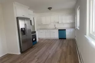 7 Filmore Ave, Coram, NY 11727 - Photo 9