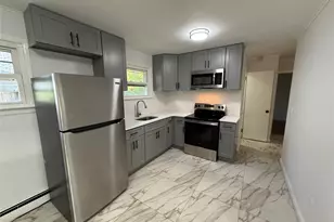 83 Smith Ln, Medford, NY 11763 - Photo 9