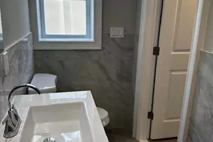 558 Oxford Rd, Cedarhurst, NY 11516 - Photo 15