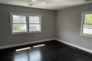 558 Oxford Rd, Cedarhurst, NY 11516 - Photo 5