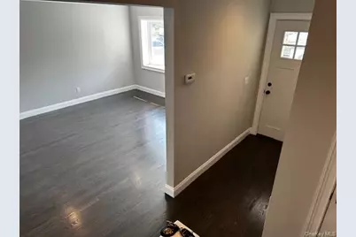 558 Oxford Road, Cedarhurst, NY 11516 - Photo 11