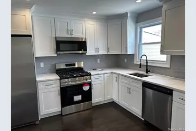 558 Oxford Road, Cedarhurst, NY 11516 - Photo 3